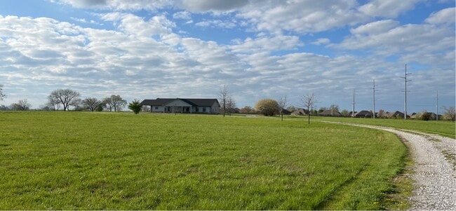 Photo - 9969 Glen Rd House