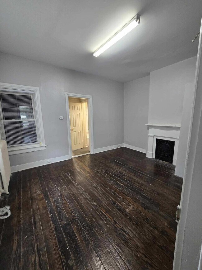 Foto del edificio - 709 Idlewood Ave