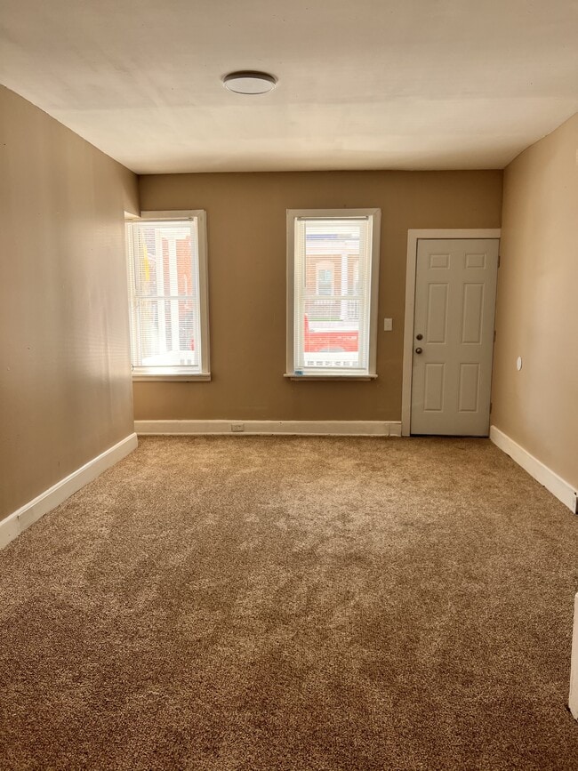 Photo - 5 W 27th St Townhome