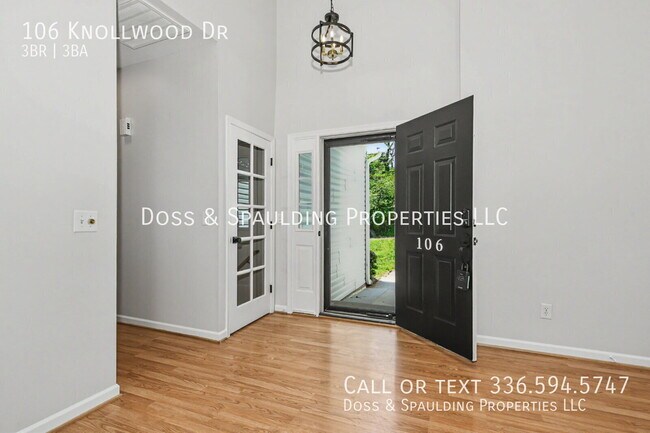 Foto del edificio - 106 Knollwood Dr