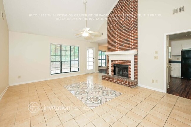 Foto del edificio - 3074 Wildflower Ln SW