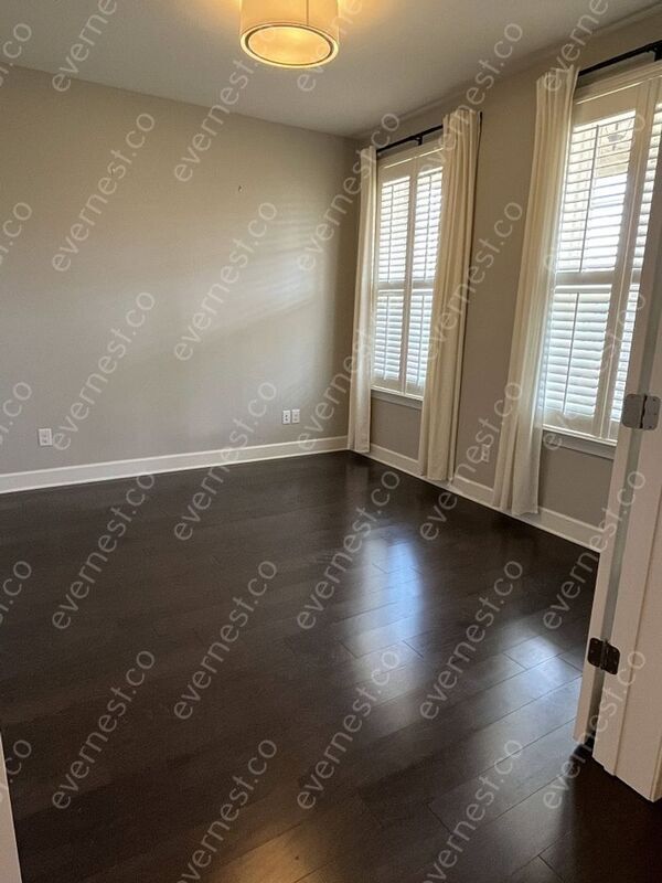 Building Photo - 1220 Boxthorn Dr