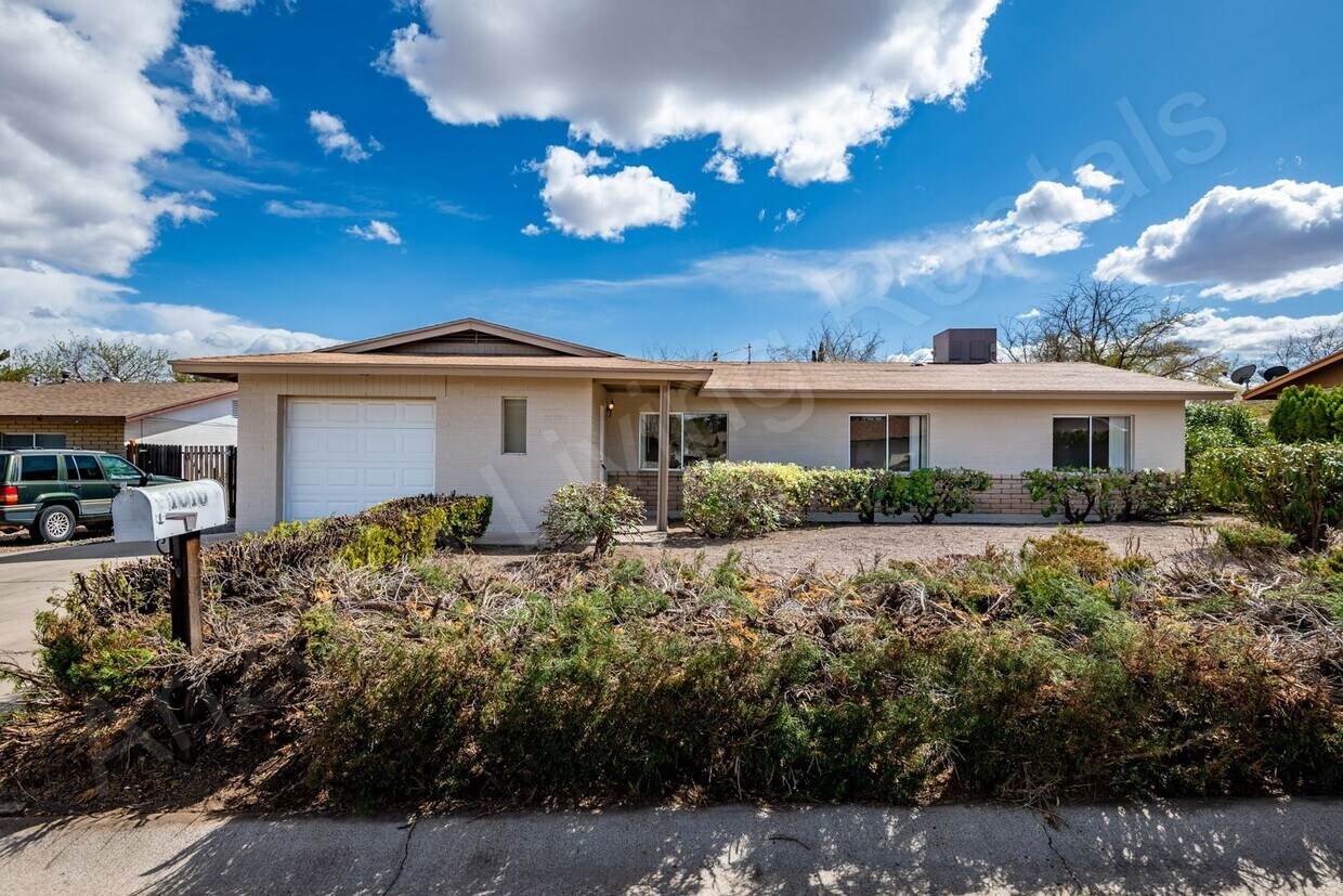 Primary Photo - MOVE IN SPECIAL, $675 OFF FIRST MONTH