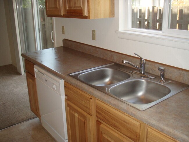 Foto del edificio - 1818 N 13th St