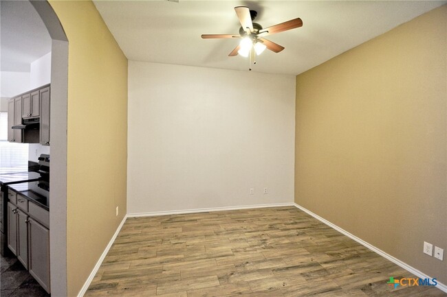 Building Photo - 1180 Berry Creek Dr