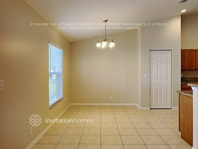 Foto del edificio - 1389 SW Prairie Cir