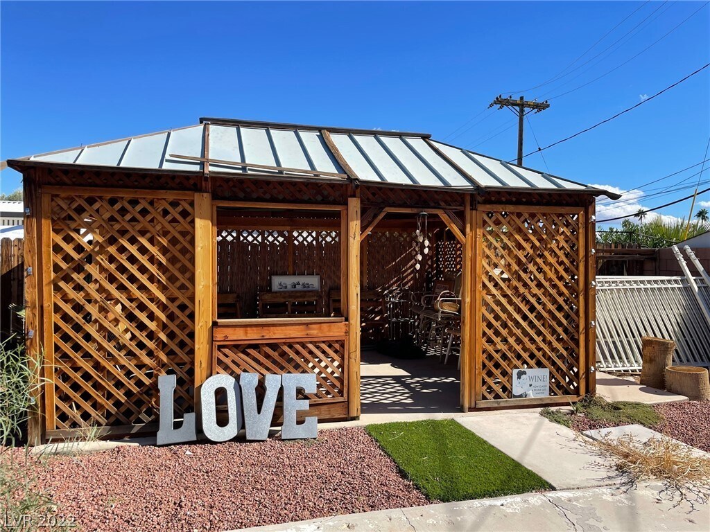 Building Photo - 3116 Sundown Dr