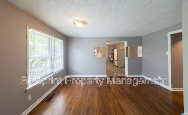 Foto del edificio - 2242 3rd Ave S