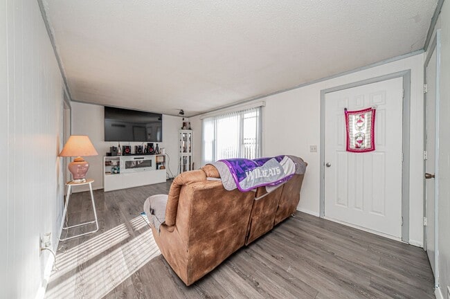 Building Photo - Please View the 3D Virtual Walk Through Before Scheduling A Showing