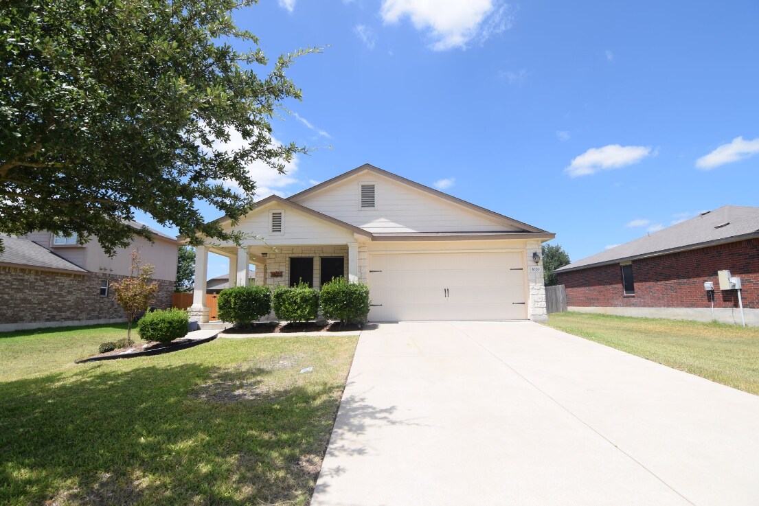 Foto principal - 1020 Starlight Dr