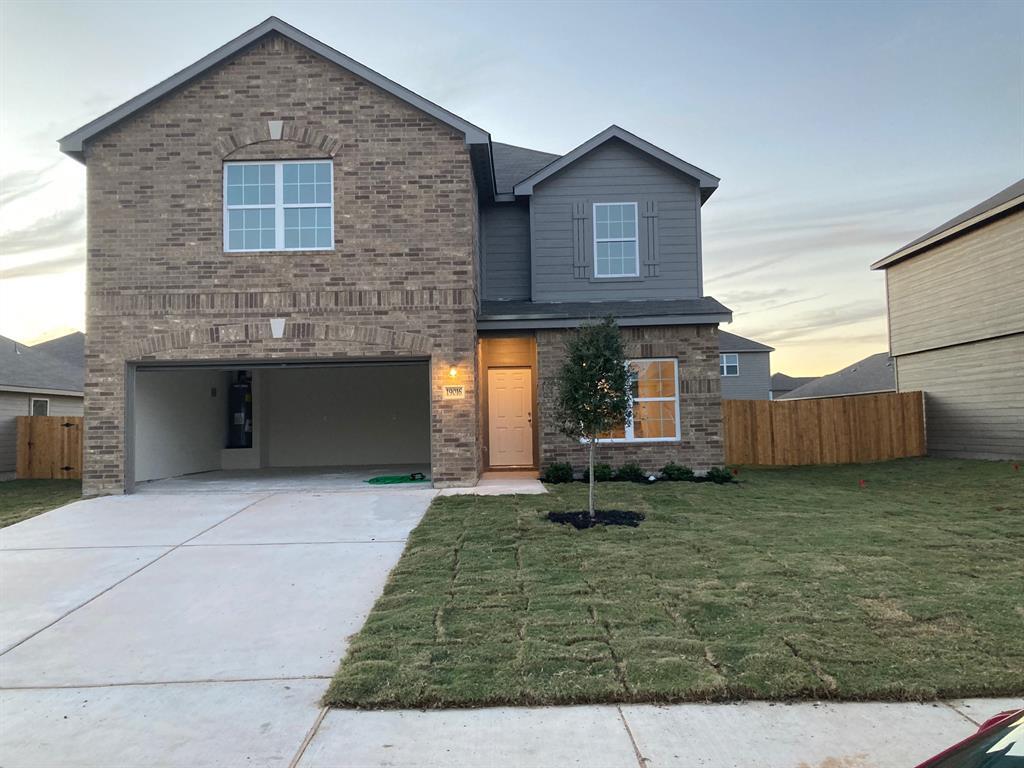 Foto principal - 19016 Quiet Range Dr