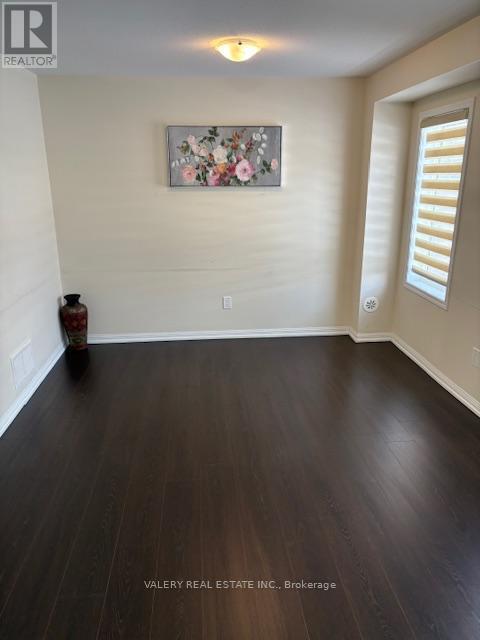 Photo du bâtiment - 27 Ariel Rd