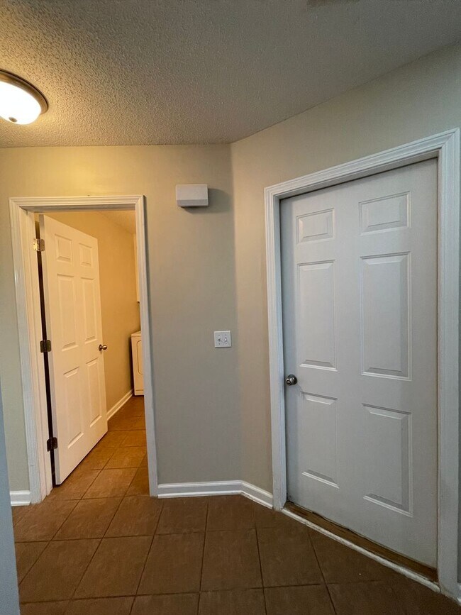 Building Photo - Wakefield Subdivision