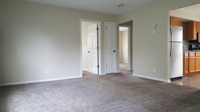Building Photo - 308 Wilshire Dr