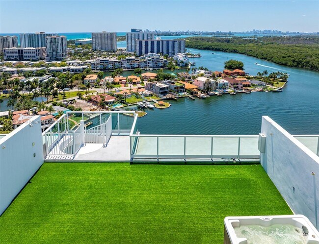 Building Photo - 400 Sunny Isles Blvd