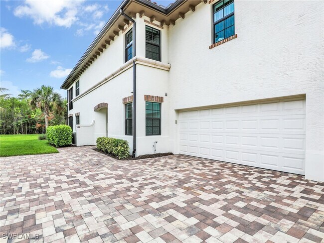 Building Photo - 16356 Viansa Wy