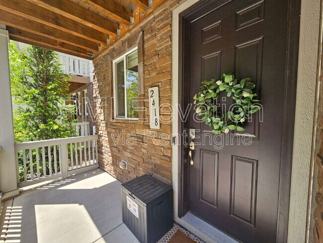 Foto del edificio - 2418 S Troy Ct