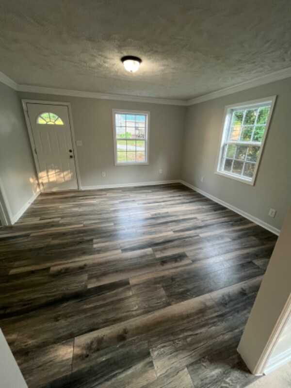 Building Photo - 124 Walton Ave