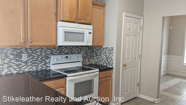 Building Photo - 5 br, 3 bath House - 125 Morrocroft Lane