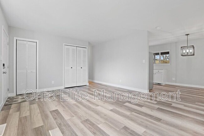 Foto del edificio - 5322 Newport Rd