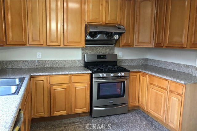 Building Photo - 5212 Village Cir Dr