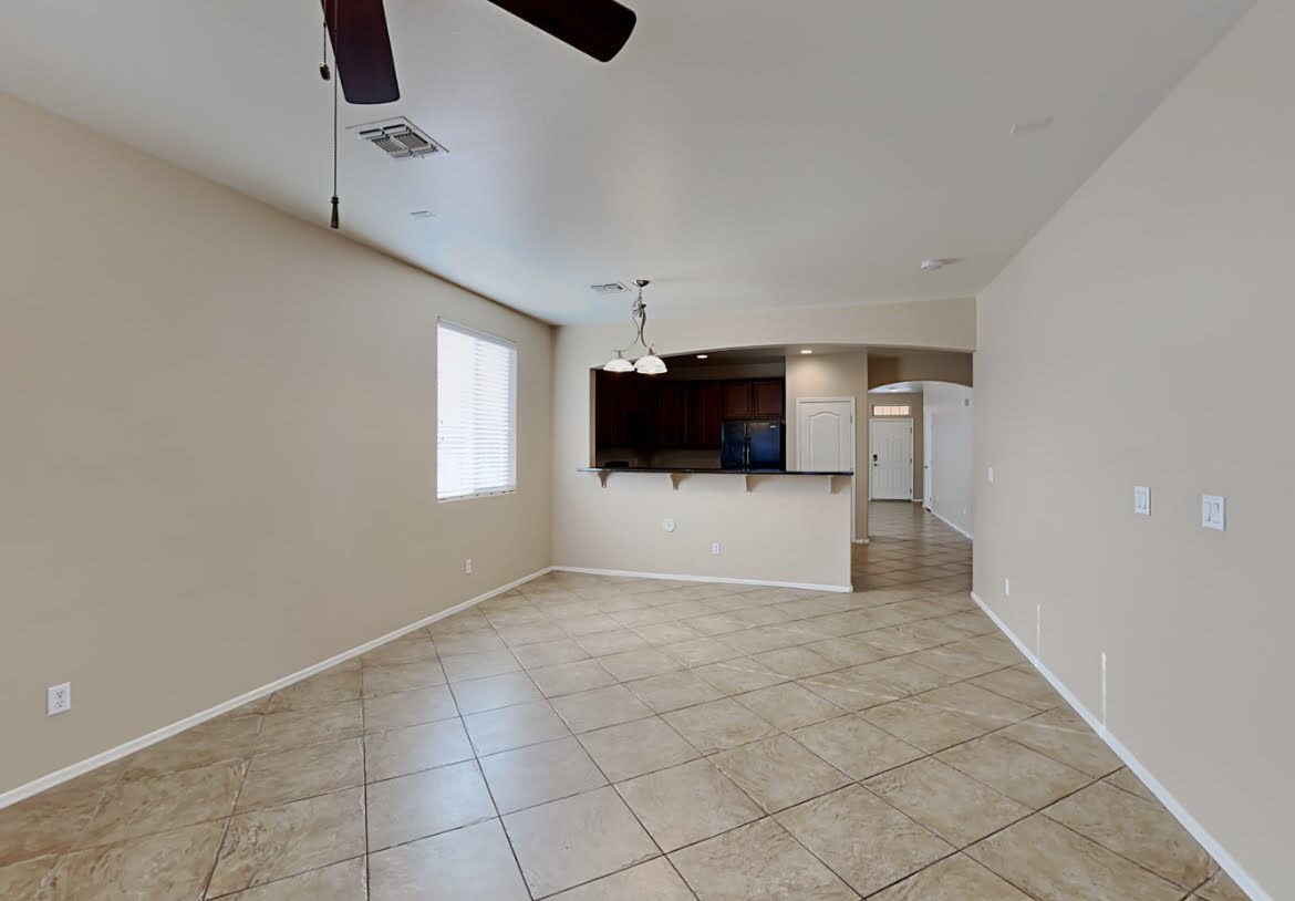 Foto principal - 6558 W Montebello Ave
