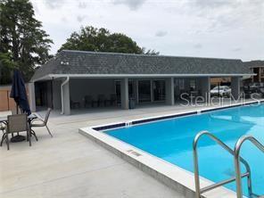 Foto del edificio - 915 W Oak Ridge Rd