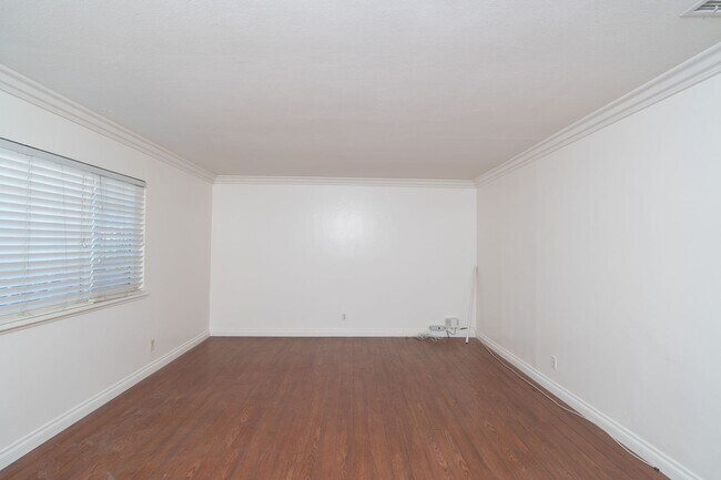 Foto del edificio - Beautiful & Spacious Home in Rowland Heights