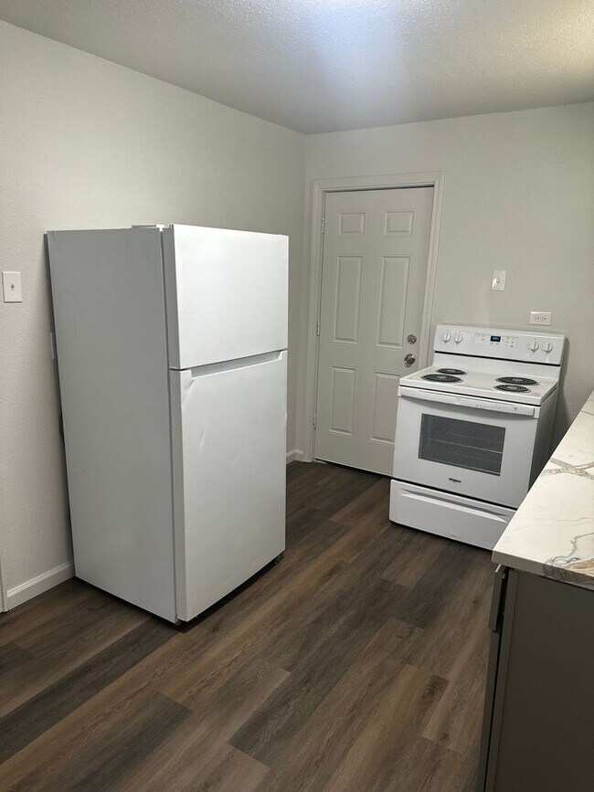 Foto del edificio - Updated 2 Bed 1 Bath
