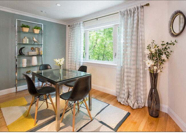 Foto del edificio - 1471 Beacon St