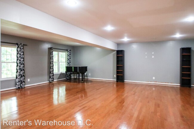 Building Photo - 2 br, 1 bath House - 8717 Bitterroot Ct Lo...