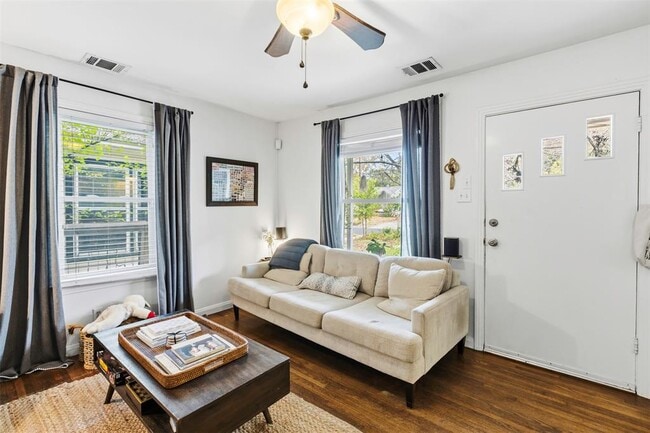 Foto del edificio - 1311 Madison Ave