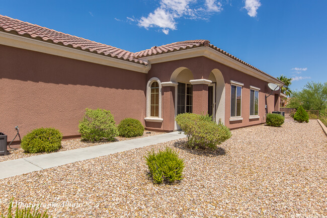 Walkway to Front Entrance - 1329 Springdale Ln