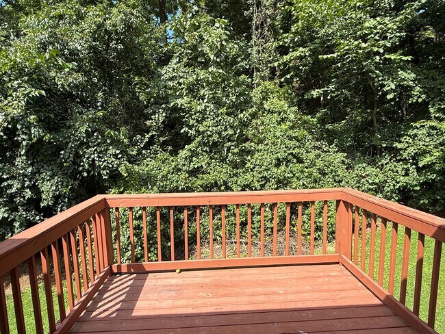 Foto del edificio - 129 Meadowlark Drive