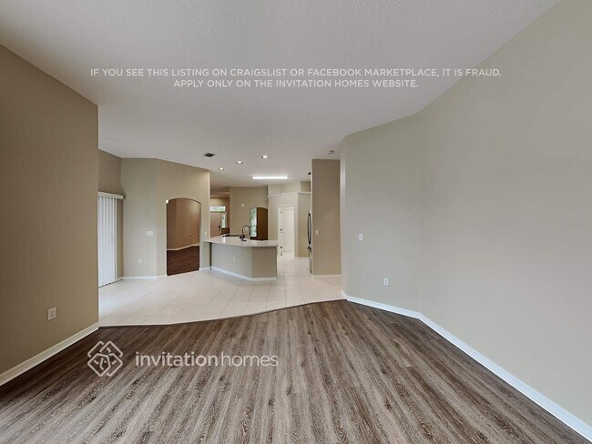 Foto del edificio - 8733 28th St Cir E