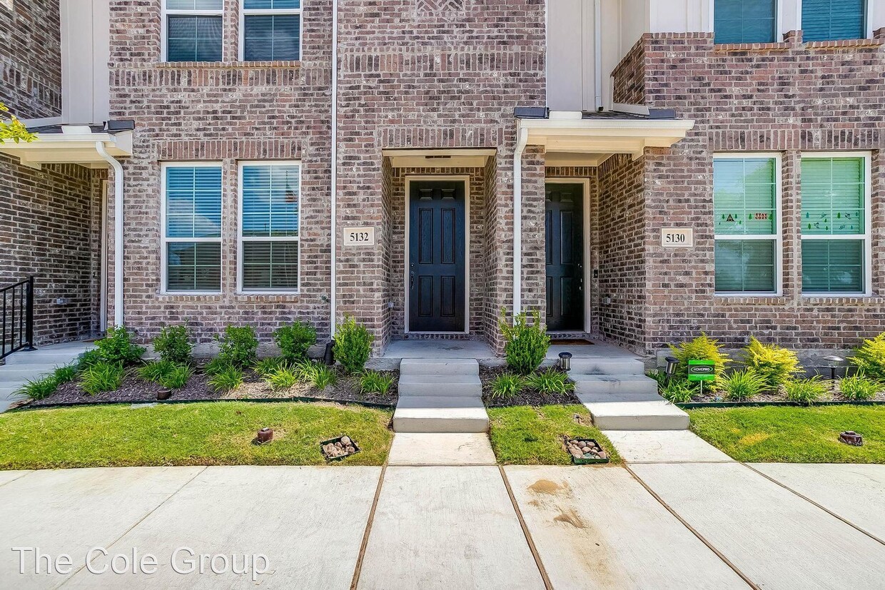 Foto principal - 2 br, 2 bath House - 5132 Heritage St