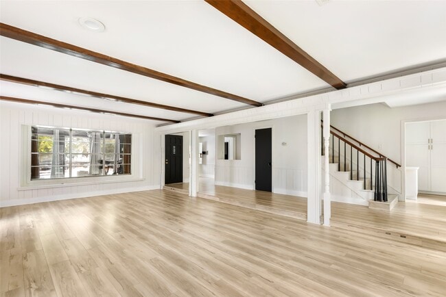 Building Photo - 3602 Ridgeview Dr