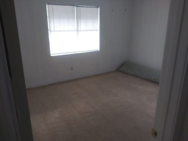 Building Photo - 1546 Patrick Ave