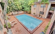 Primary Photo - 218 Santillane Ave