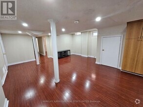 Building Photo - 38 Zia Dodda Crescent