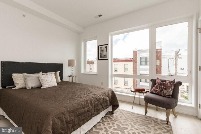 Foto del edificio - 1242 N Taney St