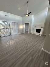 Building Photo - 1018 Blue Ridge Dr