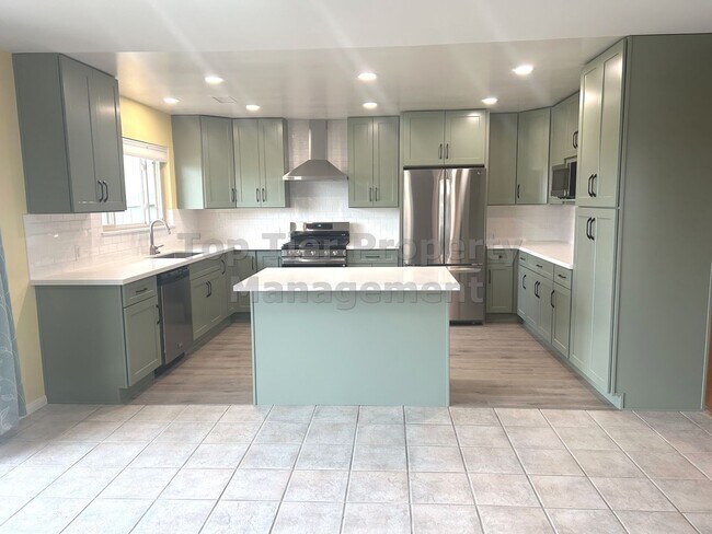 Foto del edificio - 1608 Mountain View Ave