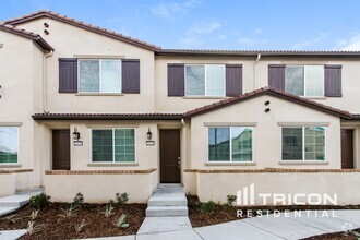Building Photo - 24942 Padre Ct