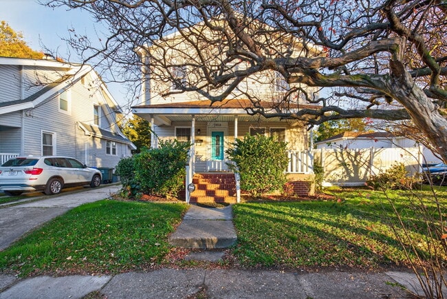 Photo - 2818 Tidewater Dr House