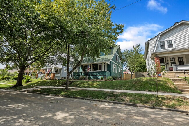 Building Photo - 88 E Kelso Rd