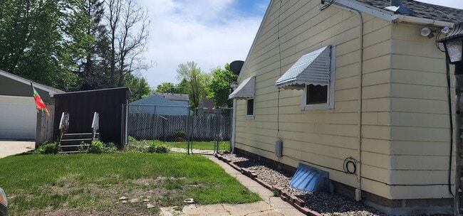 Foto del edificio - 802 9th Ave SE
