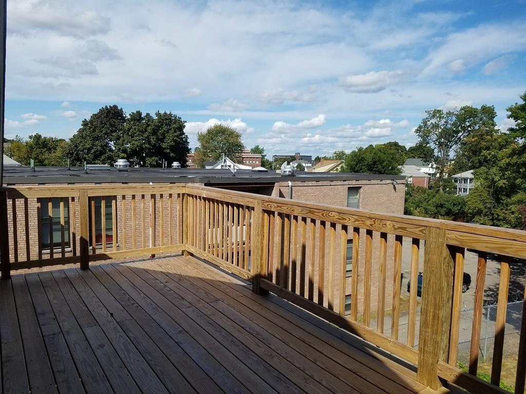 126 Main St, Quincy, MA 02169 Room for Rent in Quincy, MA