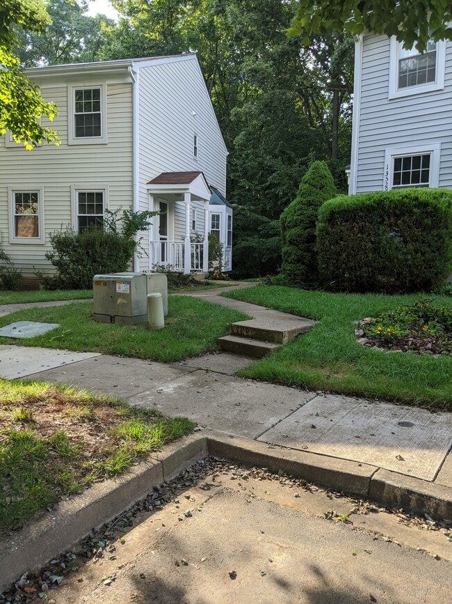 Photo - 13533 Ambassador Dr Townhome