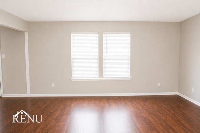 Foto del edificio - 6641 W Jamestown Dr